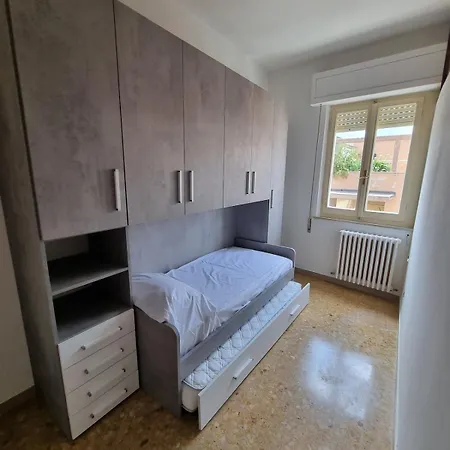 130m, 2 Bagni, Aria Condizionata, Bici Apartment
