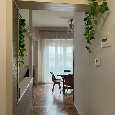 Apartment 130m, 2 Bagni, Aria Condizionata, Bici *