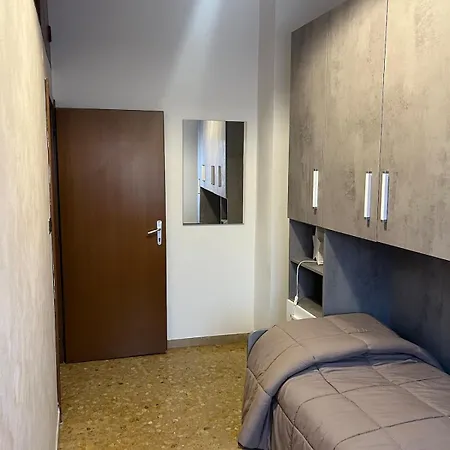 130m, 2 Bagni, Aria Condizionata, Bici 아파트 *